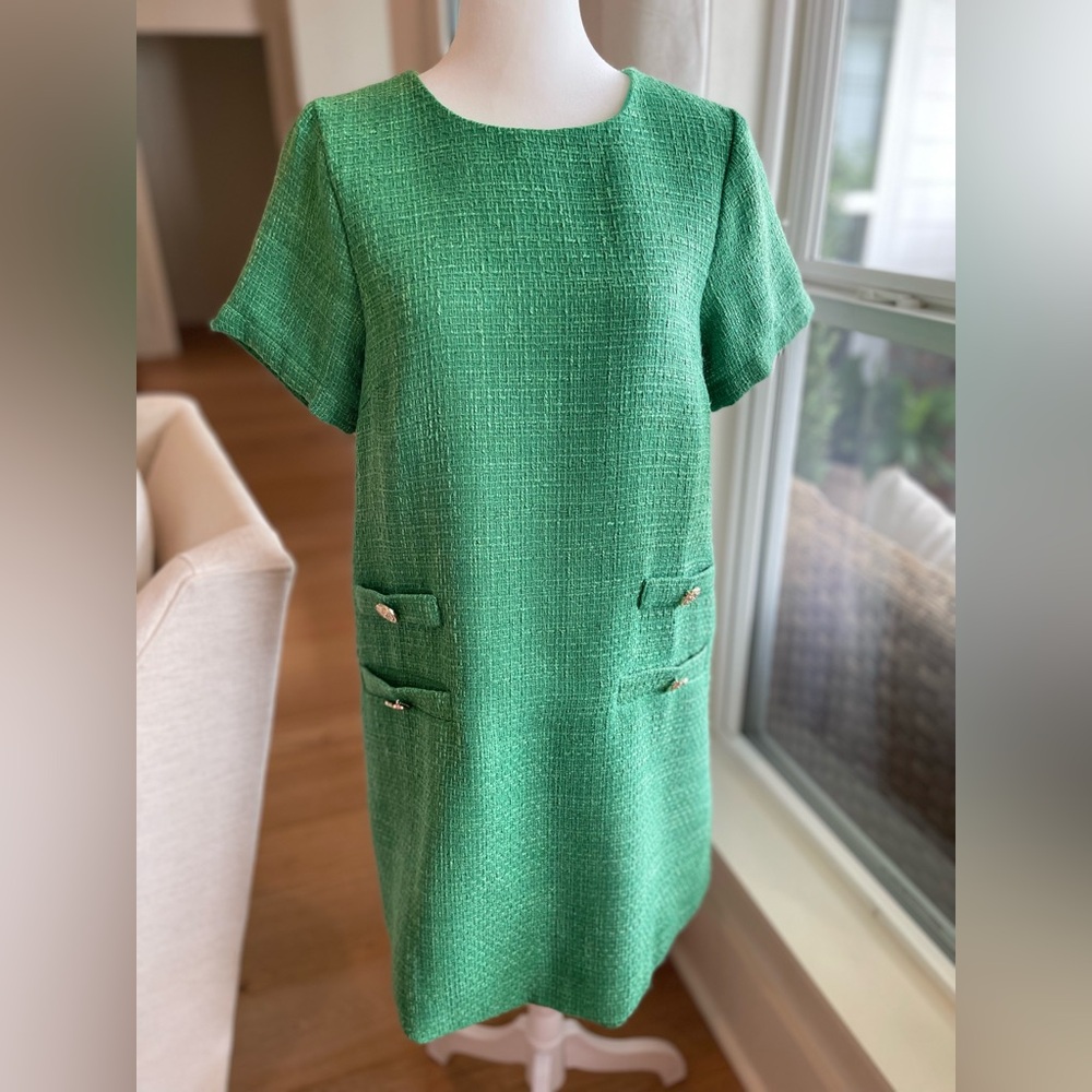 Classic Green Tweed Dress - Elegant Short Sleeve Shift